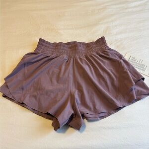 Lululemon Shake it Out HR Shorts 2.5”